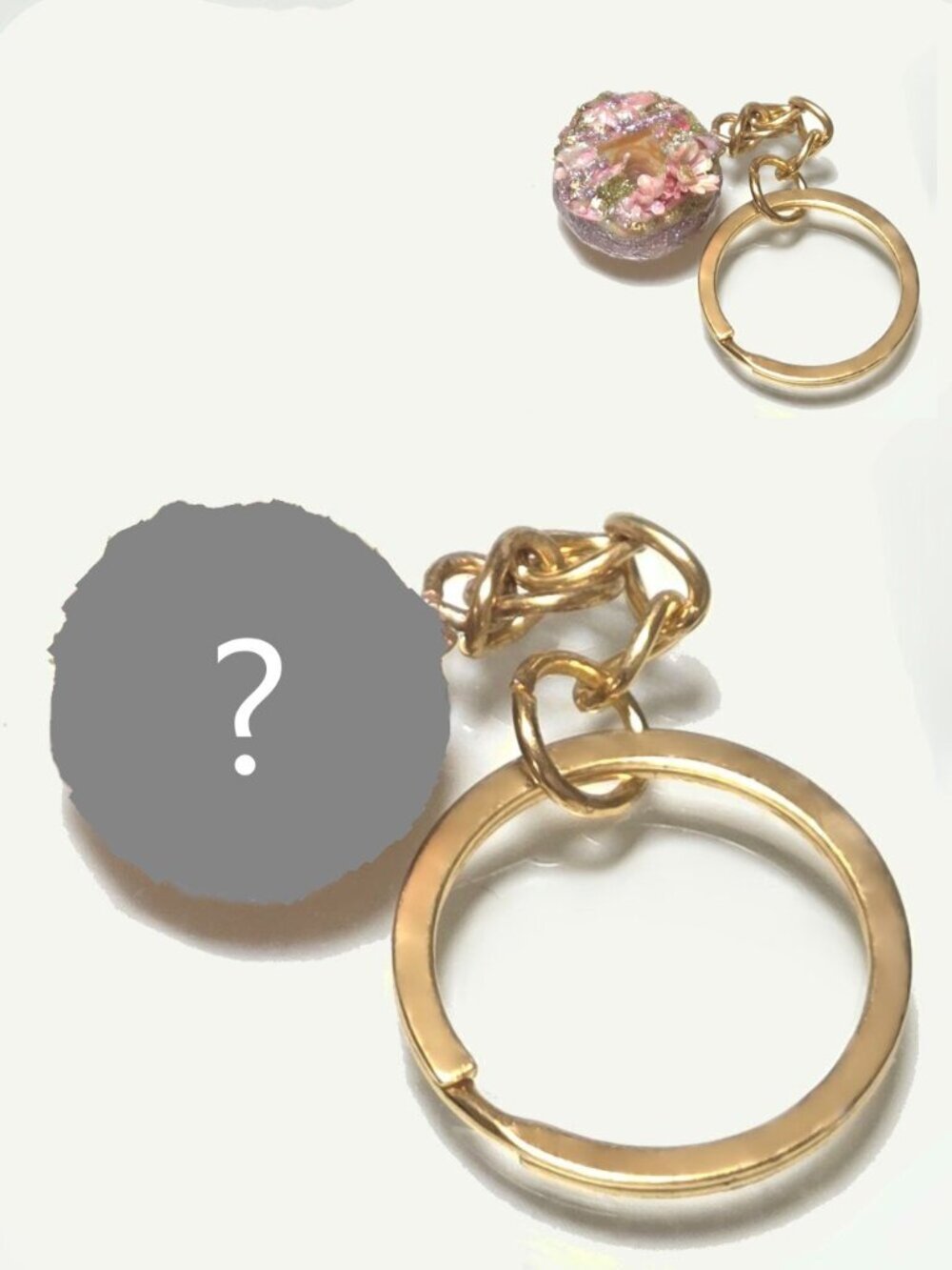NEW greenshipper Mystery Handmade Dessert Gold Tone Keychain